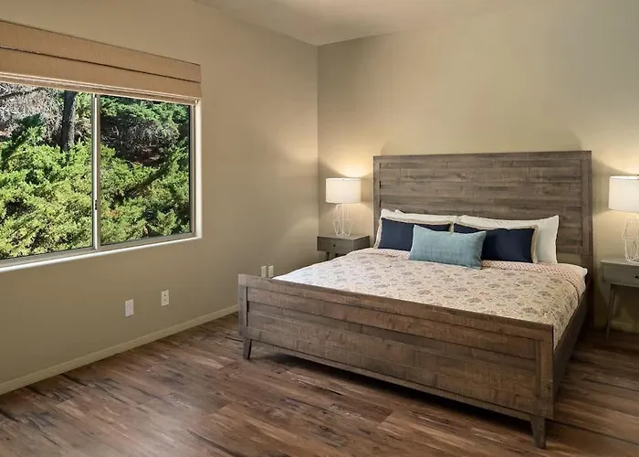 Holiday home Luxe Design And Amazing Views With Hot Tub For Family *